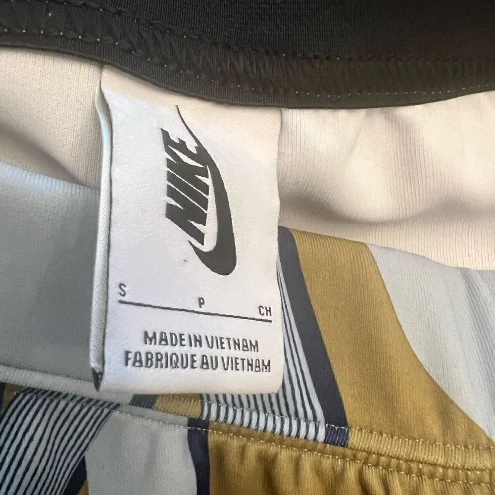 Nike Lab Ribbon Arrow Leggings. Women’s size Small.